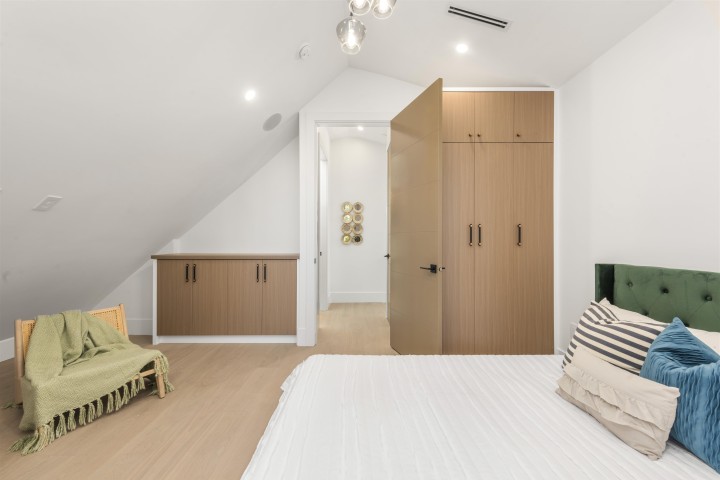 Photo 26 at 1 - 847 E 10th Avenue, Mount Pleasant VE, Vancouver East