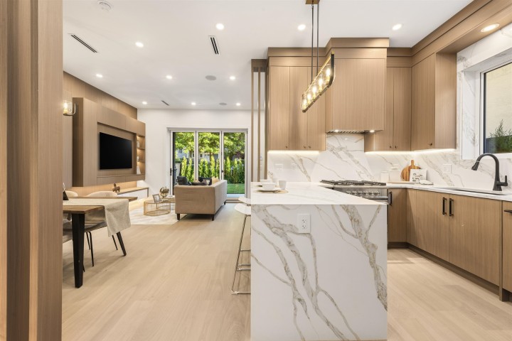 Photo 8 at 1 - 847 E 10th Avenue, Mount Pleasant VE, Vancouver East