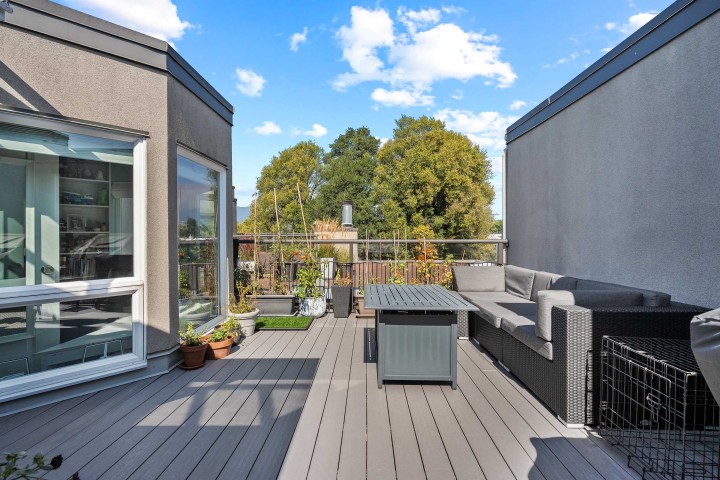 Photo 26 at 305 - 2110 Cornwall Avenue, Kitsilano, Vancouver West