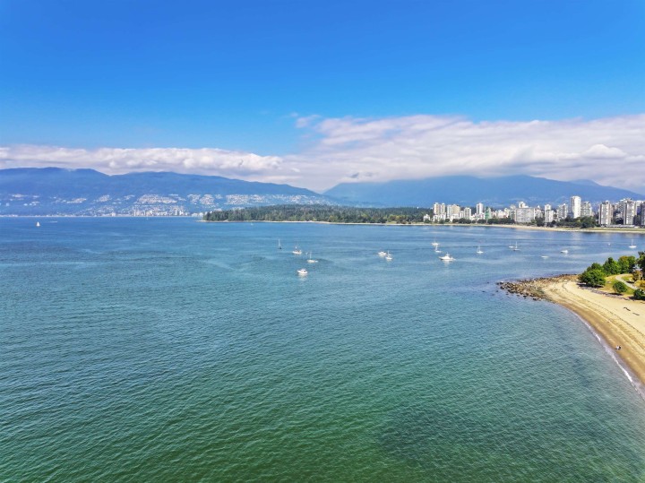 Photo 34 at 305 - 2110 Cornwall Avenue, Kitsilano, Vancouver West