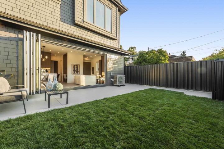 Photo 30 at 2 - 847 E 10th Avenue, Mount Pleasant VE, Vancouver East