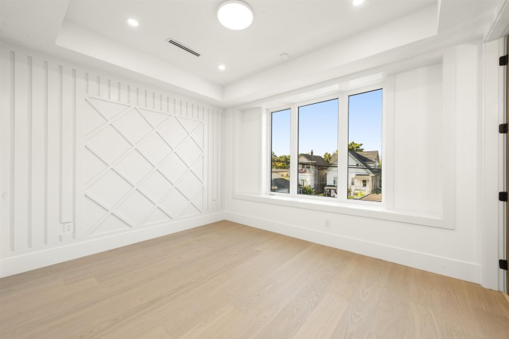 Photo 14 at 2 - 847 E 10th Avenue, Mount Pleasant VE, Vancouver East