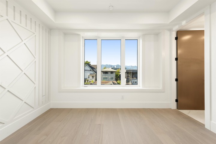 Photo 15 at 2 - 847 E 10th Avenue, Mount Pleasant VE, Vancouver East