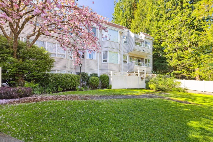 Photo 3 at 204 - 1155 Ross Road, Lynn Valley, North Vancouver