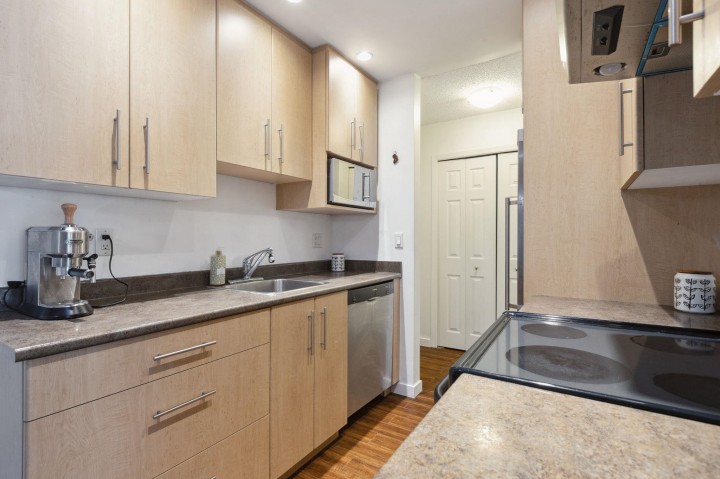 Photo 20 at 204 - 1155 Ross Road, Lynn Valley, North Vancouver