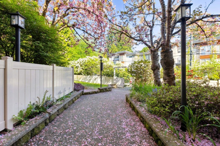 Photo 30 at 204 - 1155 Ross Road, Lynn Valley, North Vancouver