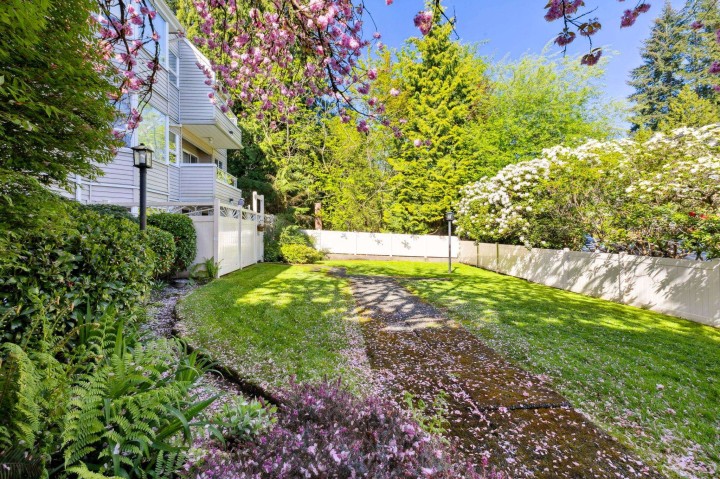 Photo 31 at 204 - 1155 Ross Road, Lynn Valley, North Vancouver