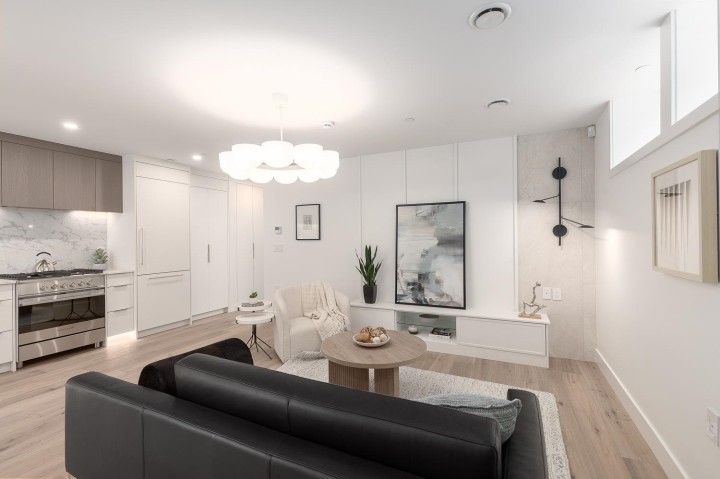 Photo 5 at 1143 W 33rd Avenue, Shaughnessy, Vancouver West