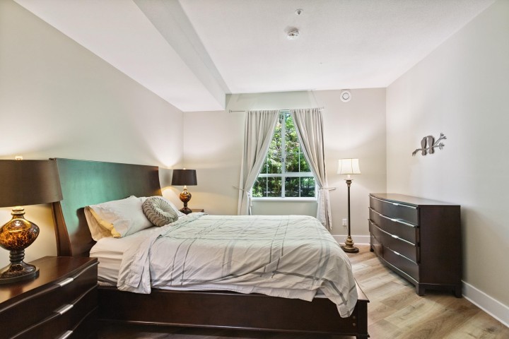 Photo 11 at 130 - 5835 Hampton Place, University VW, Vancouver West