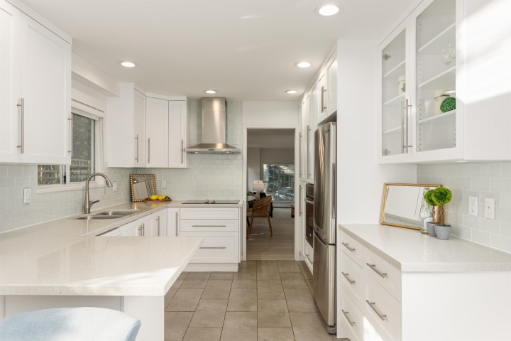 Photo 12 at 3330 W 21st Avenue, Dunbar, Vancouver West