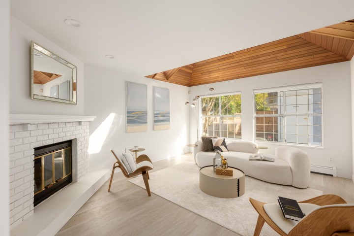 Photo 7 at 3330 W 21st Avenue, Dunbar, Vancouver West