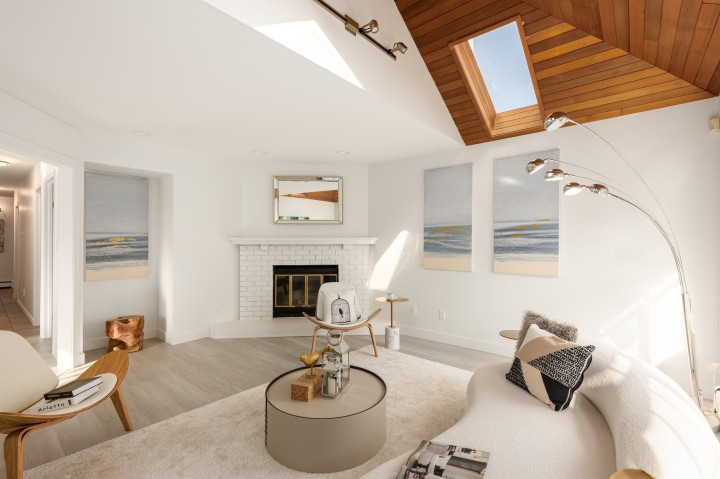 Photo 8 at 3330 W 21st Avenue, Dunbar, Vancouver West