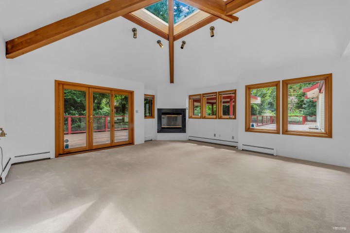 Photo 17 at 2901 Allan Road, Westlynn Terrace, North Vancouver