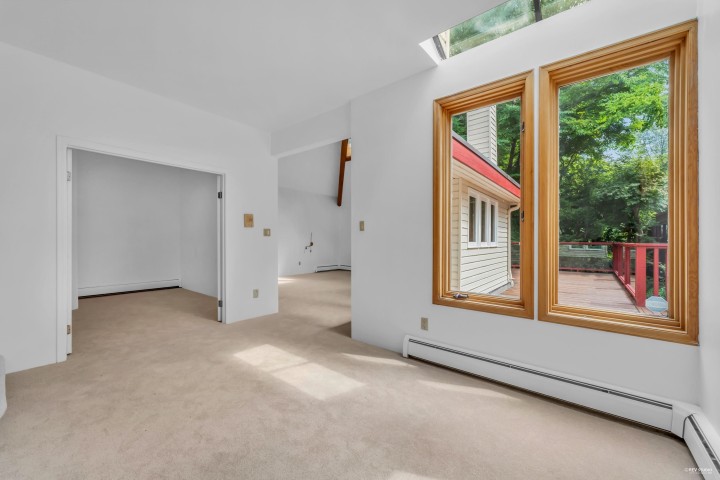 Photo 15 at 2901 Allan Road, Westlynn Terrace, North Vancouver