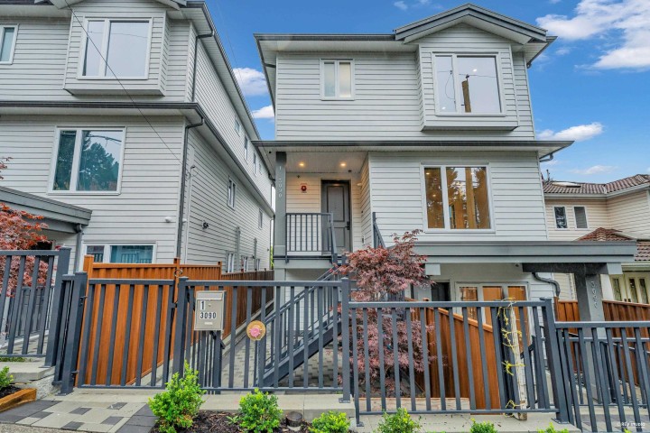 Photo 21 at 1 - 3090 Vanness Avenue, Collingwood VE, Vancouver East