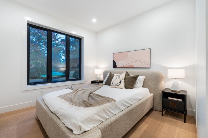 Photo 15 at 487 E 31st Avenue, Fraser VE, Vancouver East