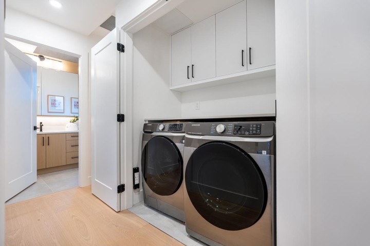 Photo 8 at 487 E 31st Avenue, Fraser VE, Vancouver East