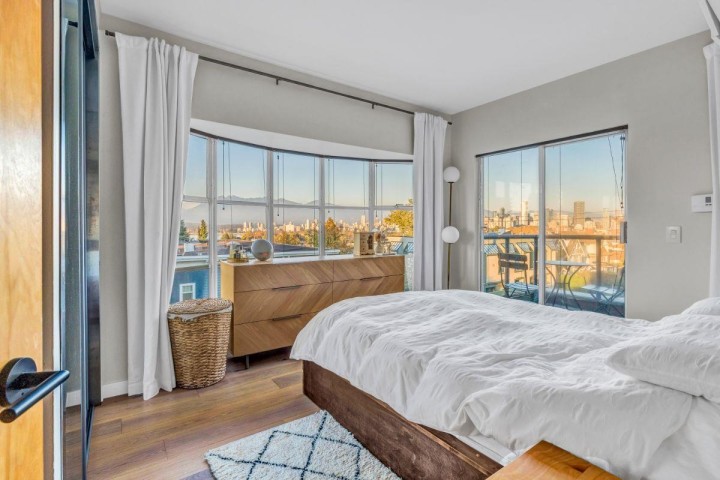 Photo 17 at 402 - 2216 W 3rd Avenue, Kitsilano, Vancouver West