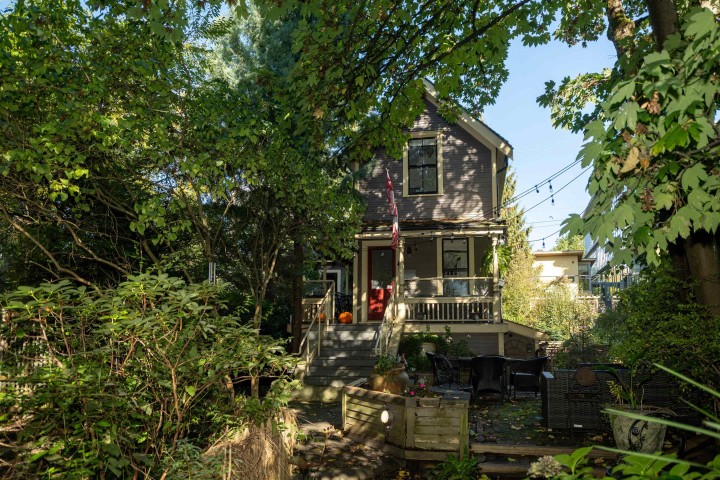 Photo 7 at 1119 Pendrell Street, West End VW, Vancouver West