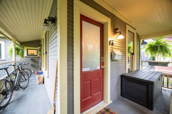 Photo 9 at 1119 Pendrell Street, West End VW, Vancouver West