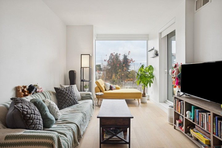 Photo 2 at 506 - 1515 Atlas Lane, South Granville, Vancouver West