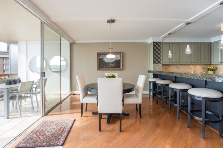 Photo 16 at 902 - 2135 Argyle Avenue, Dundarave, West Vancouver