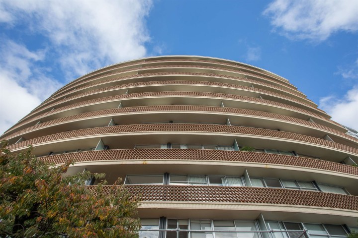 Photo 32 at 902 - 2135 Argyle Avenue, Dundarave, West Vancouver