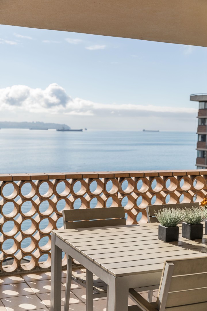 Photo 30 at 902 - 2135 Argyle Avenue, Dundarave, West Vancouver