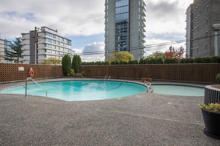 Photo 31 at 902 - 2135 Argyle Avenue, Dundarave, West Vancouver