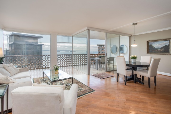 Photo 4 at 902 - 2135 Argyle Avenue, Dundarave, West Vancouver