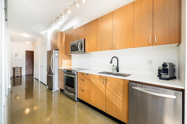 Photo 7 at 318 - 221 Union Street, Strathcona, Vancouver East