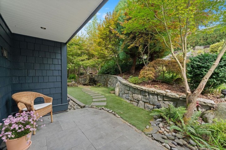 Photo 30 at 727 Crystal Court, Canyon Heights NV, North Vancouver