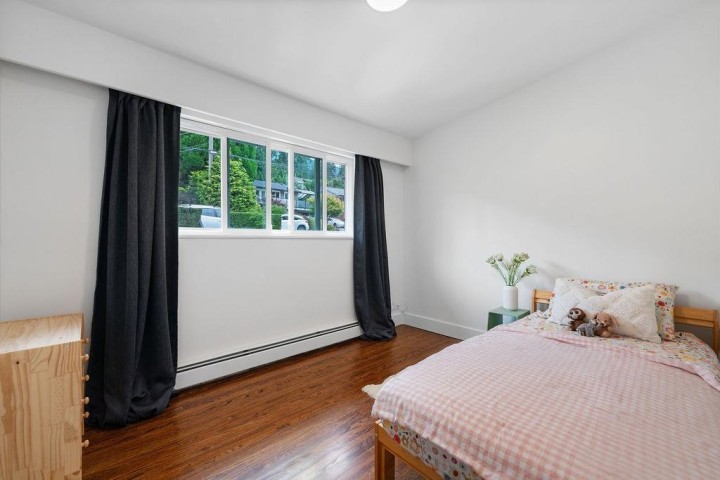 Photo 15 at 727 Crystal Court, Canyon Heights NV, North Vancouver