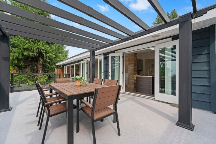 Photo 11 at 727 Crystal Court, Canyon Heights NV, North Vancouver