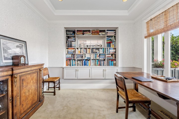 Photo 17 at 458 E 21st Street, Boulevard, North Vancouver