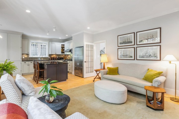 Photo 9 at 458 E 21st Street, Boulevard, North Vancouver