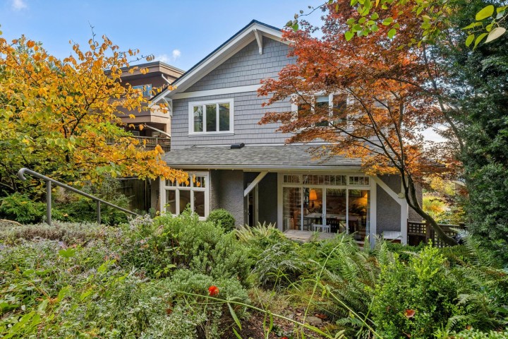 Photo 34 at 458 E 21st Street, Boulevard, North Vancouver