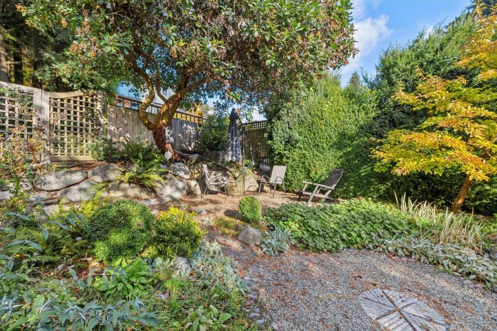 Photo 35 at 458 E 21st Street, Boulevard, North Vancouver