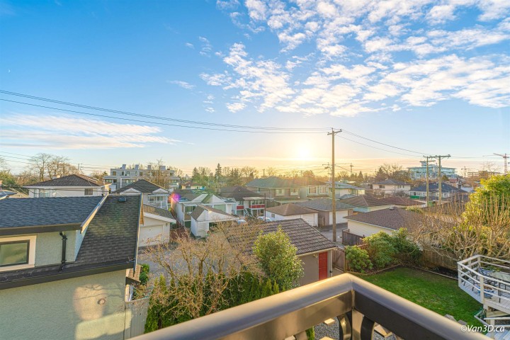 Photo 24 at 146 W 40th Avenue, Cambie, Vancouver West