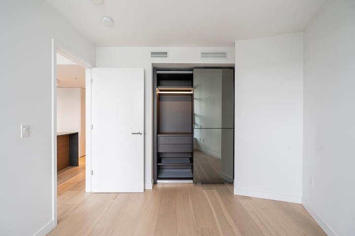 Photo 14 at 2102 - 1289 Hornby Street, Downtown VW, Vancouver West