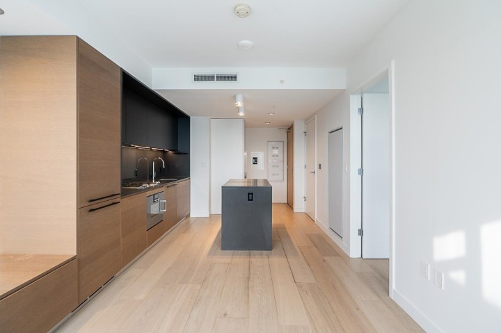 Photo 11 at 2102 - 1289 Hornby Street, Downtown VW, Vancouver West