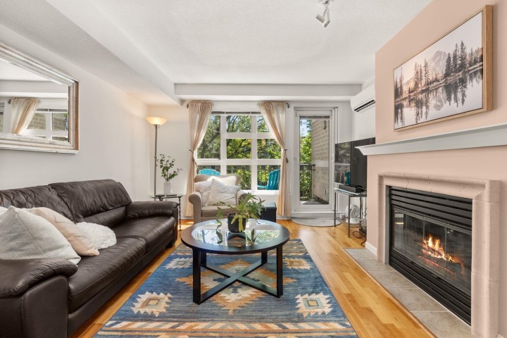 Photo 2 at 308 - 2161 W 12th Avenue, Kitsilano, Vancouver West