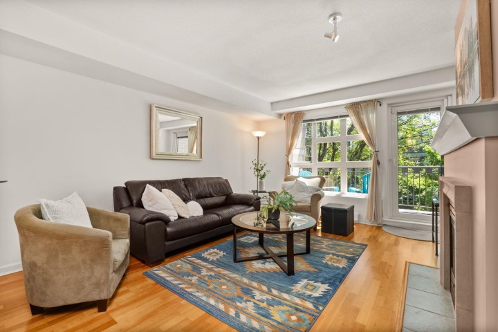 Photo 4 at 308 - 2161 W 12th Avenue, Kitsilano, Vancouver West