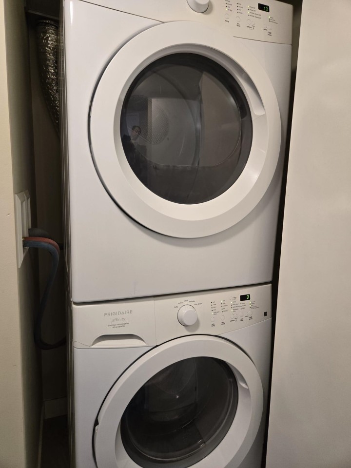 Photo 10 at 512 - 2689 Kingsway, Collingwood VE, Vancouver East