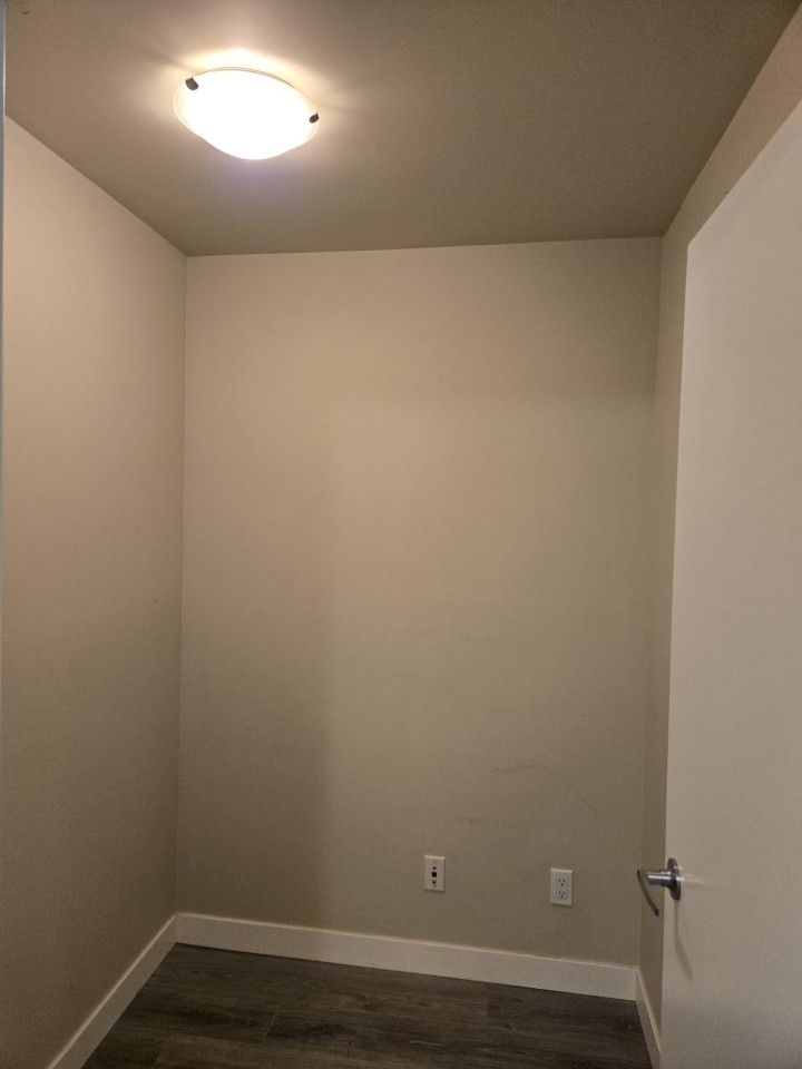 Photo 8 at 512 - 2689 Kingsway, Collingwood VE, Vancouver East