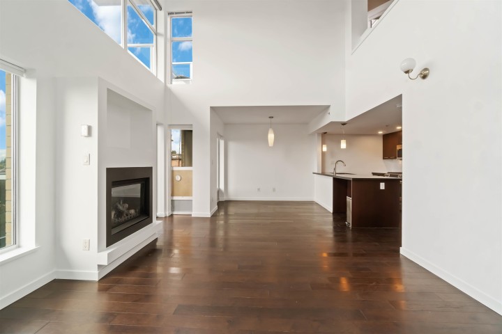 Photo 13 at PH4 - 1288 Chesterfield Avenue, Central Lonsdale, North Vancouver