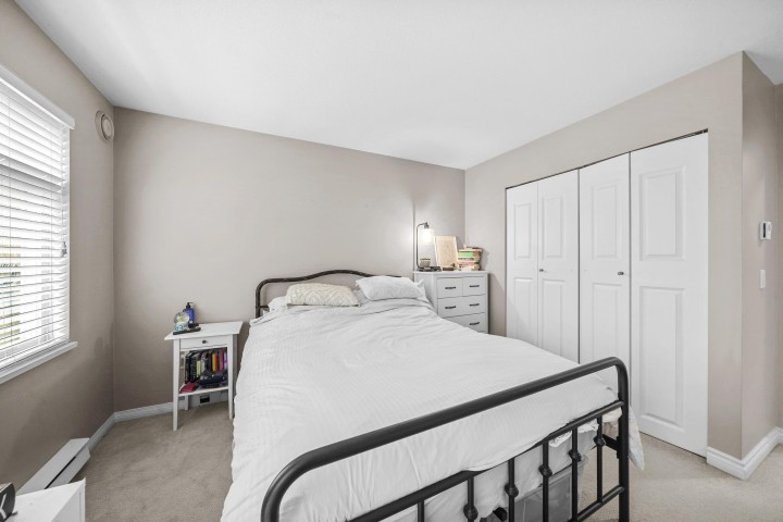 Photo 16 at 3068 W 4th Avenue, Kitsilano, Vancouver West