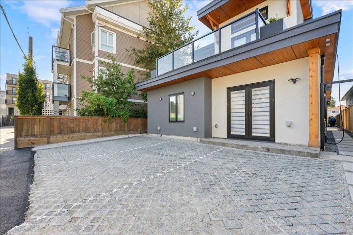 Photo 34 at 4852 Slocan Street, Collingwood VE, Vancouver East