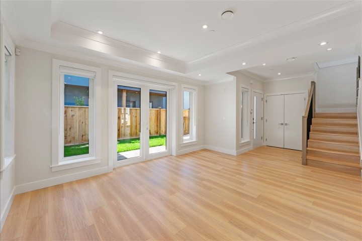 Photo 15 at 4852 Slocan Street, Collingwood VE, Vancouver East