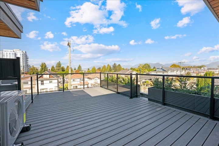 Photo 26 at 4856 Slocan Street, Collingwood VE, Vancouver East